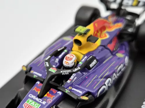 Red Bull RB19 F1 #11 (2023) - Las Vegas - Sergio Perez - CU PILOT - Bburago - 1:43