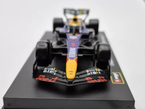 Red Bull RB19 F1 #1 (2023) - Las Vegas - Max Verstappen - CU PILOT - Bburago - 1:43