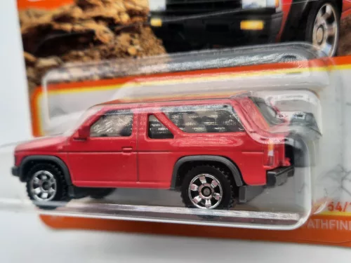 Nissan Pathfinder (1985) - 54/100 - blister - Matchbox - 1:64