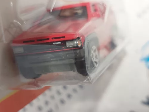 Nissan Pathfinder (1985) - 54/100 - blister - Matchbox - 1:64