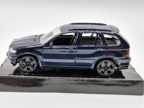 BMW X5 E53 - Motormax - 1:43