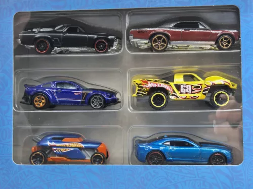Hot Wheels Legends Theme - set de 6 bucăți în cutie de colecție - Custom 1971 El Camino - 1967 Pontiac GTO - 2005 Ford Mustang - Baja Truck - Rip Rod - 2013 Chevrolet Camaro Special Editions - Hot Wheels - 1:64