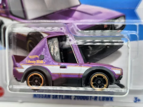 HW Nissan Skyline 2000GT-R LBWK - HW J-Imports 1/5 - 26/250 - Hot Wheels - 1:64