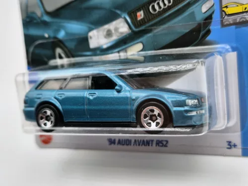 HW Audi Avant RS2 (1994)- Factory Fresh 9/10 - 133/250 - Hot Wheels - 1:64
