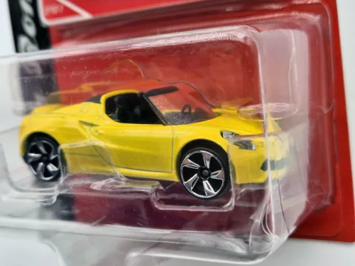 Alfa Romeo 4C Spider (2015) - Majorette - 1:64
