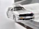 Hot Wheels Elite 64 BMW 318i Touring (1990) - Hot Wheels - 1:64