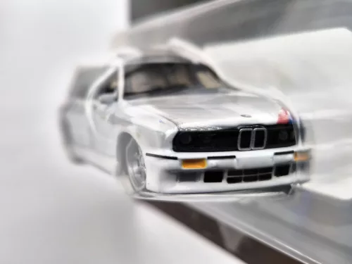 Hot Wheels Elite 64 BMW 318i Touring (1990) - Hot Wheels - 1:64