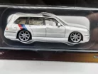 Hot Wheels Elite 64 BMW 318i Touring (1990) - Hot Wheels - 1:64