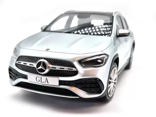 Mercedes - Benz GLA class H247 (2020) - Z-Models - 1:18