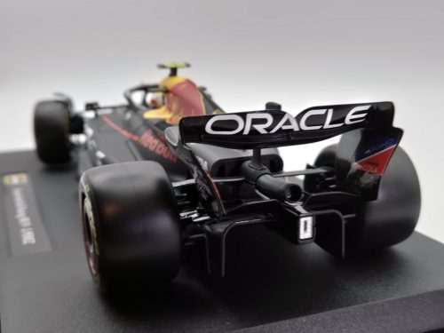 Red Bull RB19 F1 #1 (2023) - Sergio Perez - CU PILOT - Burago - 1:18