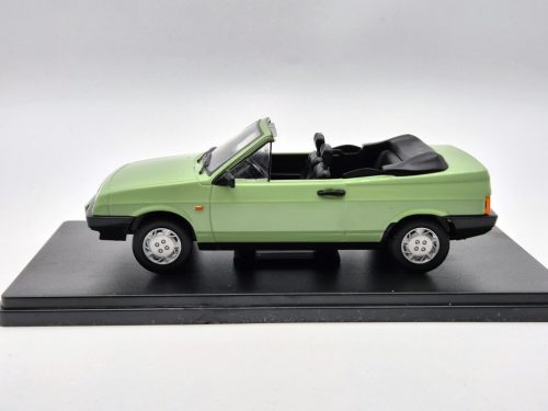 Lada Samara - Vaz 2108 Cabriolet - Natasha (1986) - Hachette - 1:24