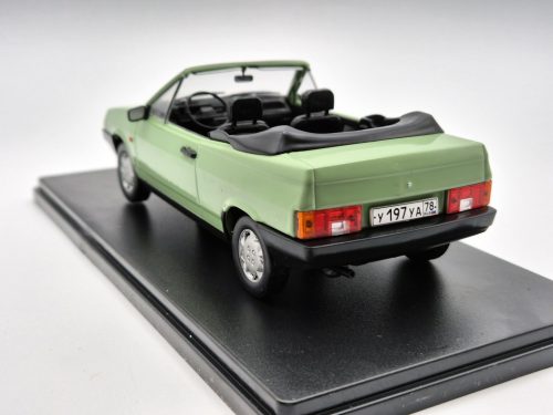 Lada Samara - Vaz 2108 Cabriolet - Natasha (1986) - Hachette - 1:24