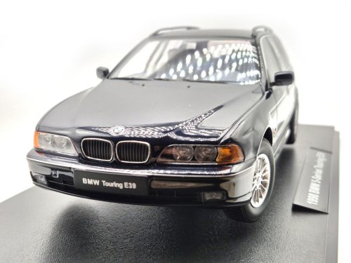 BMW E39 Touring (1998) - albastru - Triple9 - 1:18