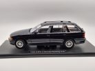 BMW E39 Touring (1998) - albastru - Triple9 - 1:18