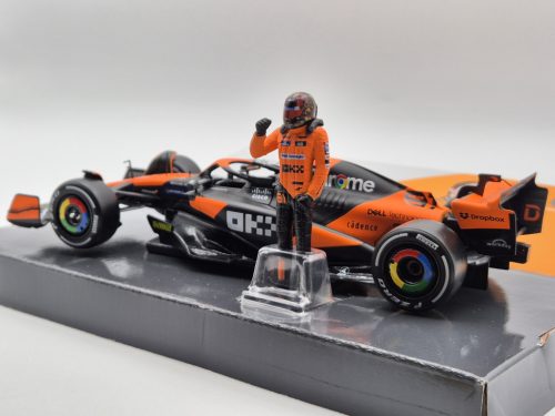 McLaren MCL38 F1 #81 (2024) - Oscar Piastri - CU PILOT SEPARAT - Bburago - 1:24