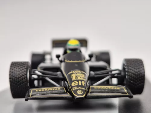 Lotus 97T F1 #12 (1985) - GP-ul Portugaliei - Ayrton Senna - CU PILOT - Edicola - 1:43