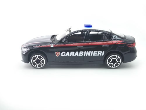 Alfa Romeo Giulia Carabinieri (2015) - Burago - 1:43