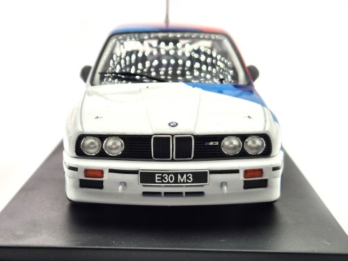 BMW E30 M3 (1989) - Whitebox - 1:24