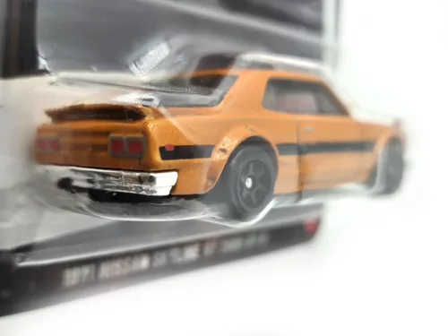 Hot Wheels 1971 Nissan Skyline HT 2000 GT-R - Silver Series 4/5 - card lung - Hot Wheels - 1:64