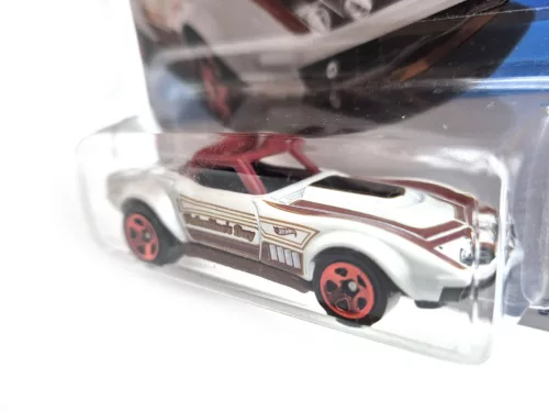 Hot Wheels '68 Corvette Racer - HW Celebration Racers 2/10 - 51/250 - Hot Wheels - 1:64