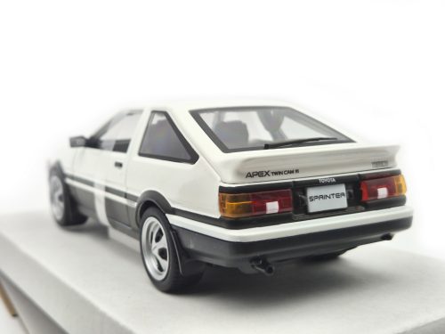 Toyota Sprinter Trueno AE86 - Maisto - 1:24