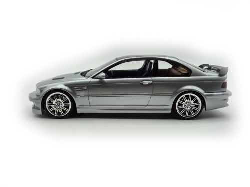 BMW E46 M3 GTR Coupé (2001) – Otto – model 1:18