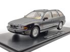 BMW E39 Touring (1998) – negru – Triple9 – model 1:18