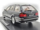 BMW E39 Touring (1998) – negru – Triple9 – model 1:18