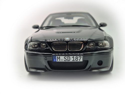 BMW E46 M3 CSL coupe (2003) - negru - Norev - 1:18