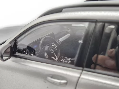 Mercedes Benz EQB (2021) - argintiu iridiu - NZG