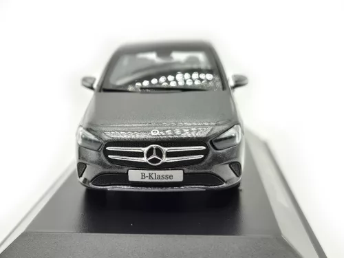 Mercedes Benz B-Class W247 (2018) - gri mountain - Herpa - 1:43
