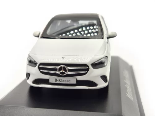 Mercedes Benz B-Class W247 (2018) - alb polar - Herpa - 1:43