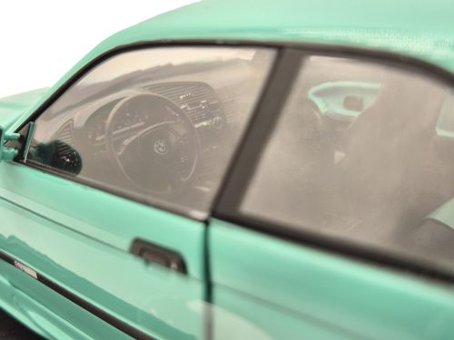 BMW E36 M3 Coupe (1991) - verde mentă - Solido - 1:18