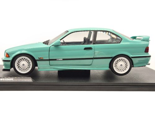 BMW E36 M3 Coupe (1991) - verde mentă - Solido - 1:18