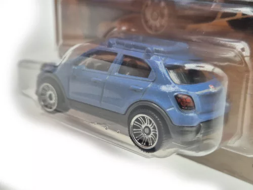 Fiat 500X (2016) - 35/125 - în blister - Matchbox - 1:64