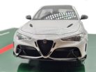 Alfa Romeo Giulia GTAm (2020) - trophy white / alb - Bburago - 1:18