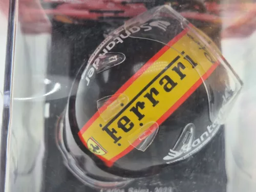 Cască – Carlos Sainz (2023) – Edicola – 1:5