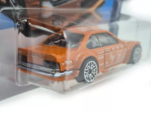 Hot Wheels BMW 635 CSi - Wild Widebody 1/5 - 185/250 - portocaliu - Hot Wheels - 1:64