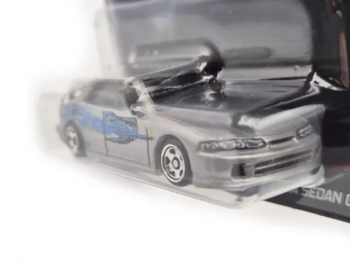 Hot Wheels Graphic Remix - Fast and Furious - 2 Fast 2 Furious 5/5 - Custom Acura Integra Sedan GSR - Hot Wheels - 1:64