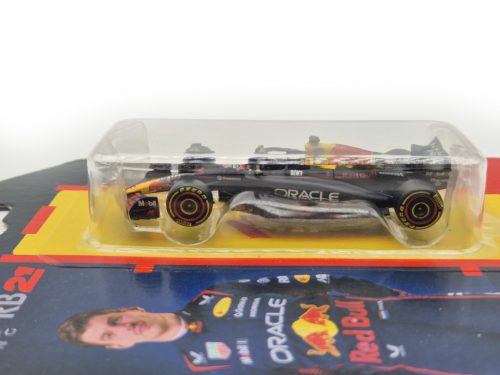 Red Bull RB21 F1 #1 (2025) – Max Verstappen – Bburago – 1:64 1/64 mașină model