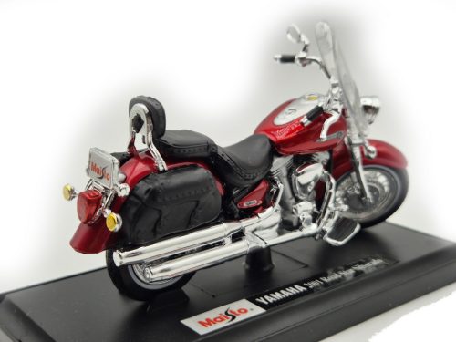 Yamaha Road Star (2001) – Maisto – 1:18 1/18 model auto