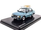Skoda 120L (1984) - cu portbagaj de plafon și sanie - turcoaz - Abrex - model auto 1:43