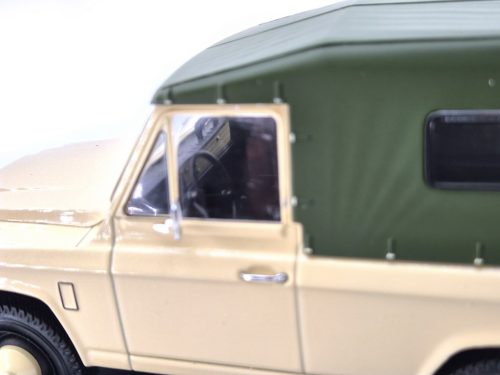 ARO 240 (1978) - Edicola - 1:24