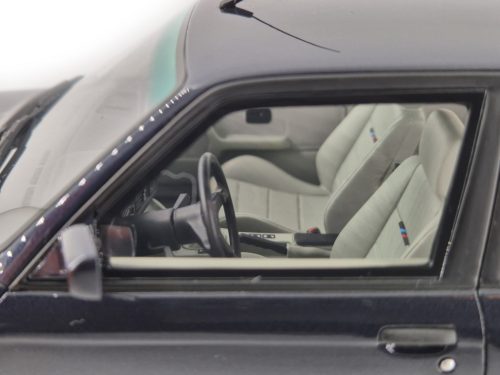 BMW E30 M3 (1988) - Macau Blue - Otto - 1:18 model auto