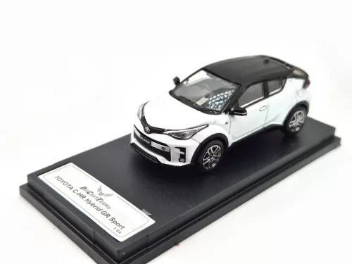 Toyota C-HR Hybrid GR Sport - DieCastTeam - 1:64 model auto