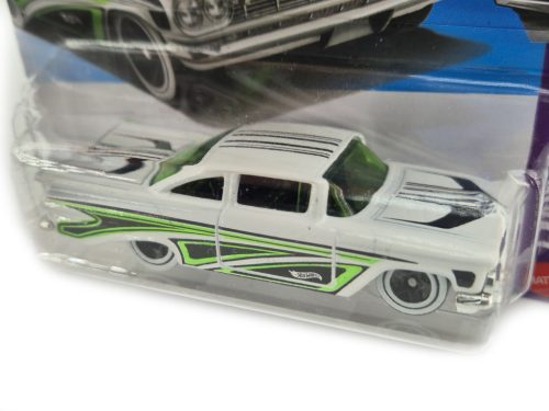 Hot Wheels Chevrolet Chevy Impala (1959) - Layin' Low 2/5 - 44/250 - Hot Wheels - 1:64 model auto